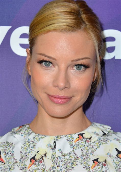 lauren german desnuda|Lauren German .